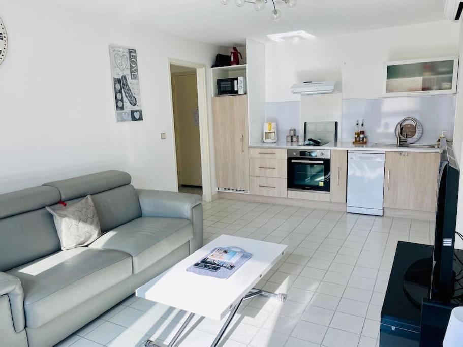"Beausoleil" T2 Lumineux, Parking, Clim, Wifi Apartment Sete Ngoại thất bức ảnh